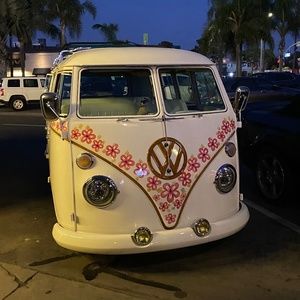 Meet your Posher, Gabi